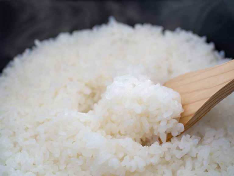 How to Cook Jamaican White Rice: A Step-by-Step Guide